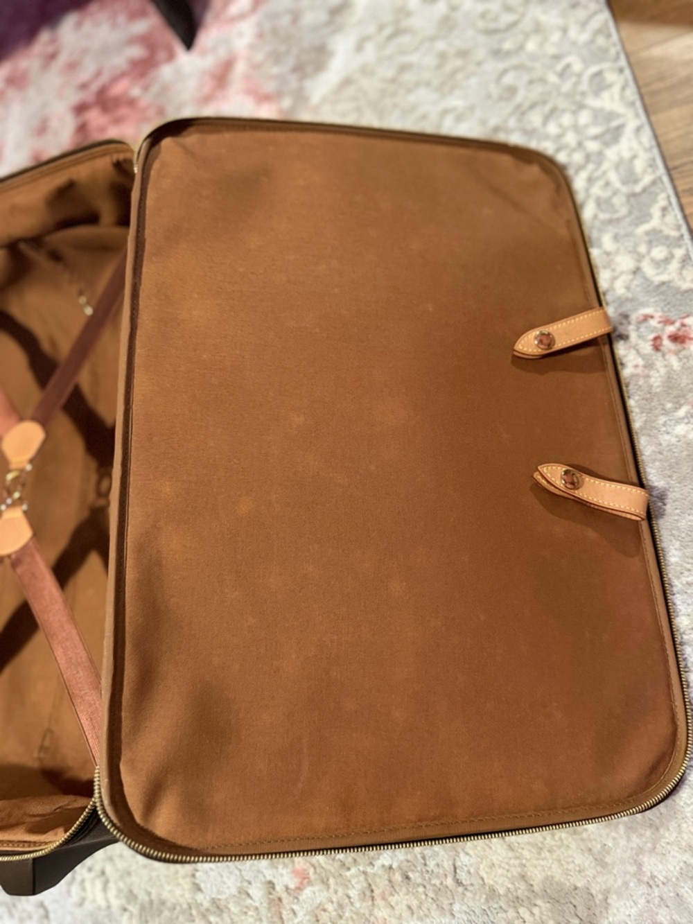 AUTHENTIC LOUIS VUITTON LUGGAGE - Picture 12 of 12